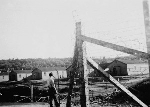 New huts in Quebec internment camp, 1940. Marcell Seidler/LAC