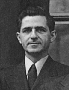 Headshot of David Lewis.
